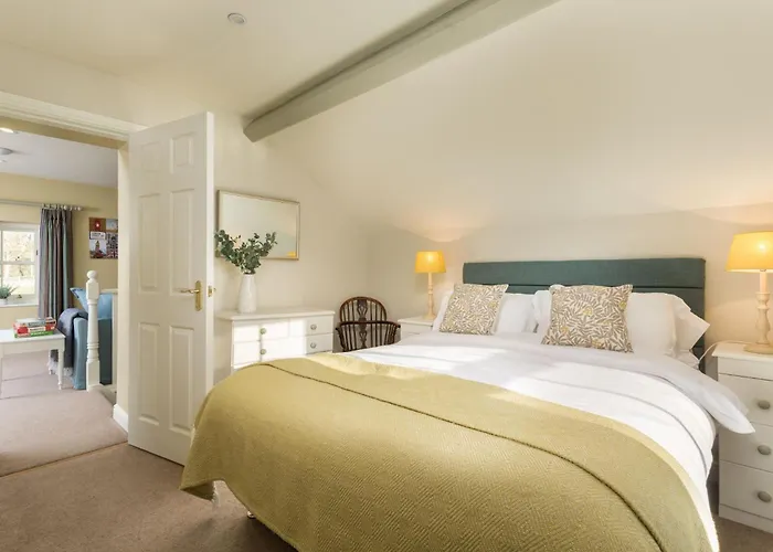 Hollins Holiday home *