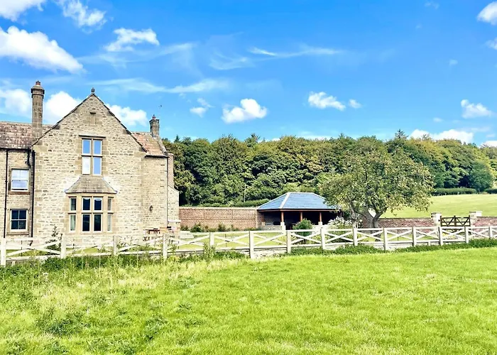 Holiday home Hollins *