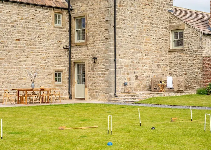 Hollins Holiday home